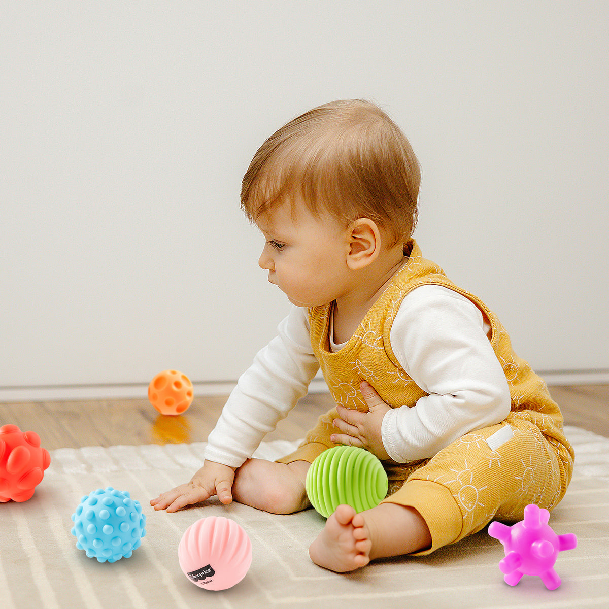 Fisher Price Multifunctional Sensory Ball Set