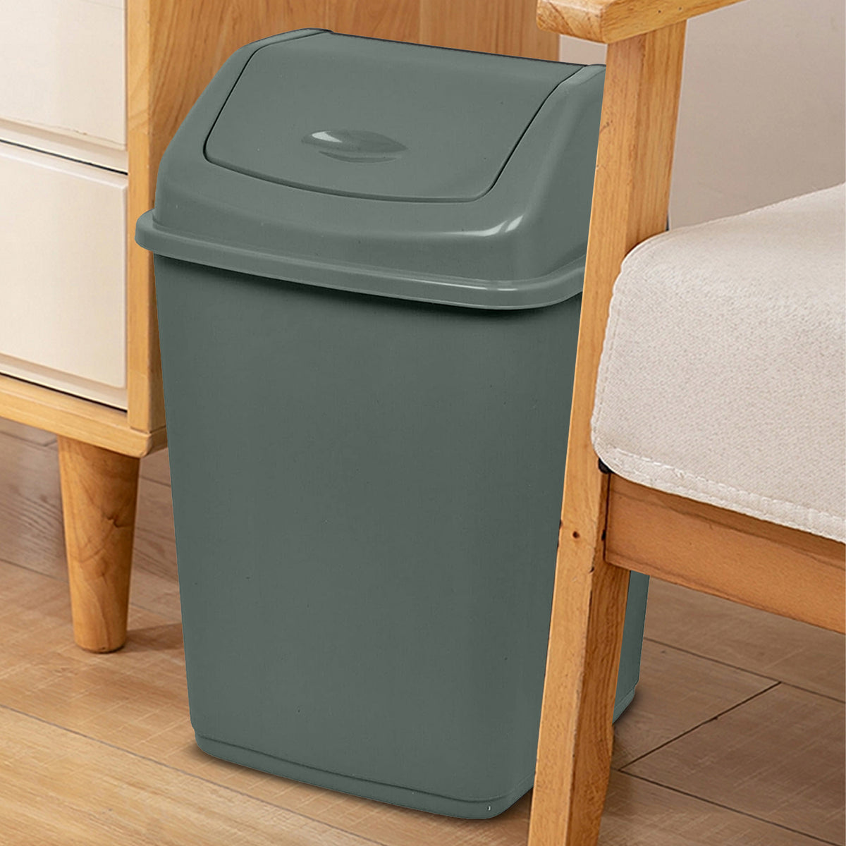 30 Litre Rectangular Bin with Swing Top Lid – Black or Silver