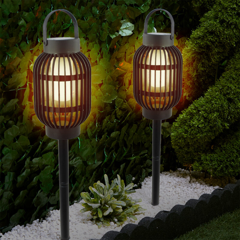 Set of 2 Solar Light Lanterns with Flicker Flame Effect
